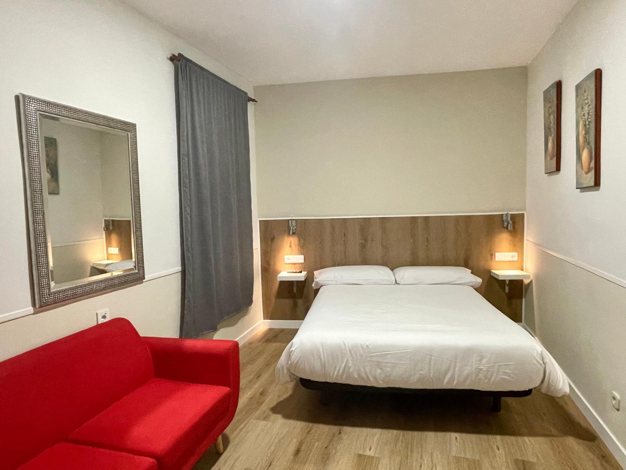 Apartamentos Mayor Centro Madrid Buitenkant foto